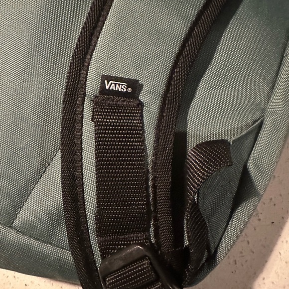 VANS Sold out, unisex, Old Skool Backpack in green, NWT - Picture 9 of 13